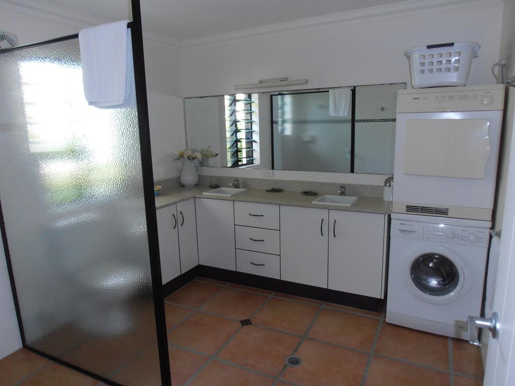 Floriana Villas Cairns Exterior foto