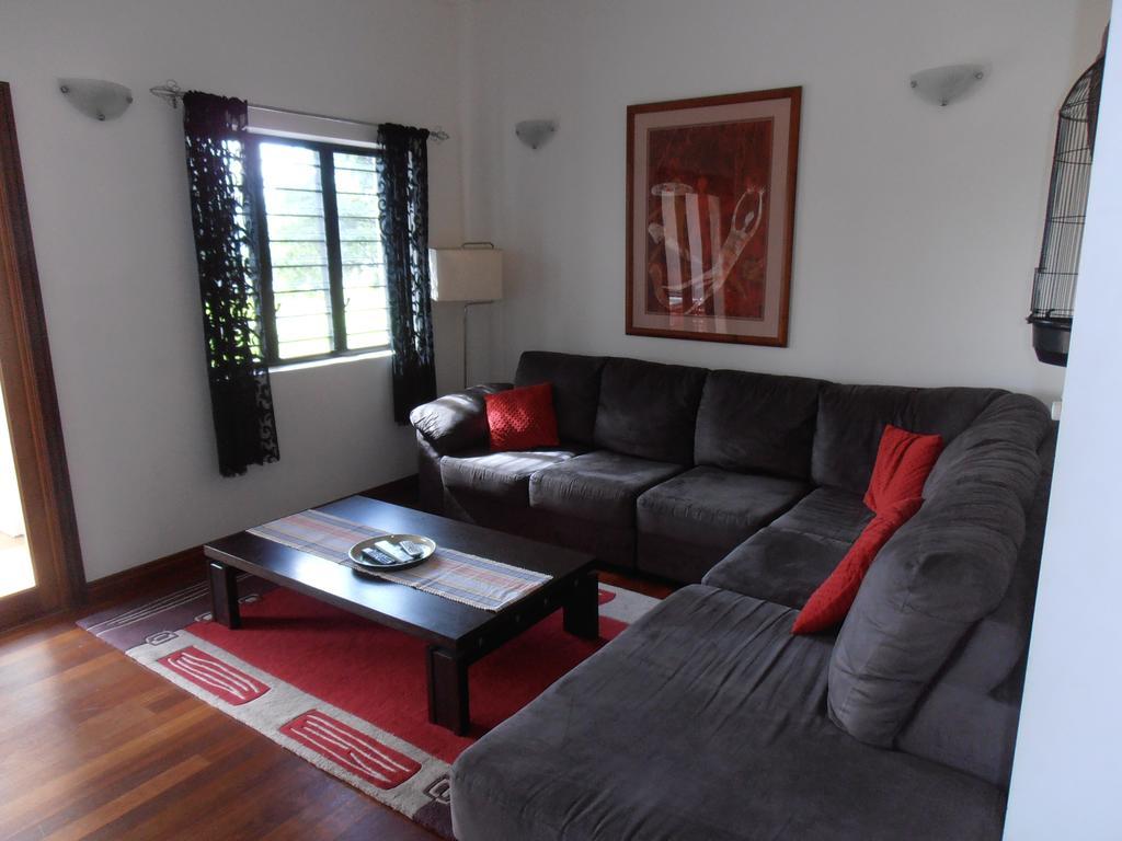 Floriana Villas Cairns Exterior foto