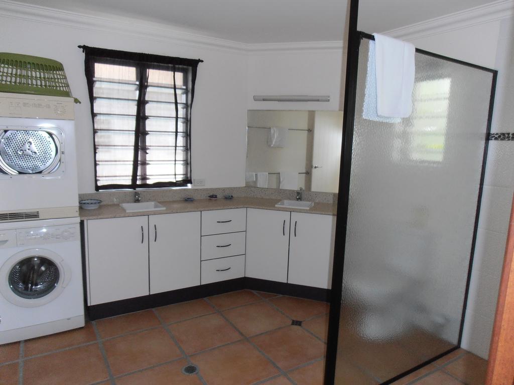 Floriana Villas Cairns Exterior foto